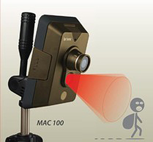 Quando una persona o un'animale entra nell'area coperta dal sensore di movimento il Mac 100 si attiva automaticamente e comincia la registrazione